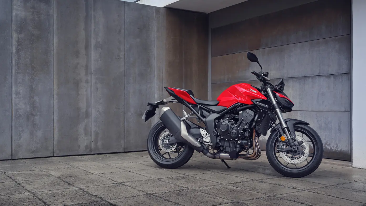 03 CB1000 Hornet