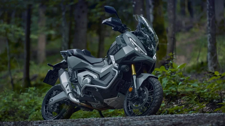 Honda X-ADV 2025 Matte Gray Rev N Rumble