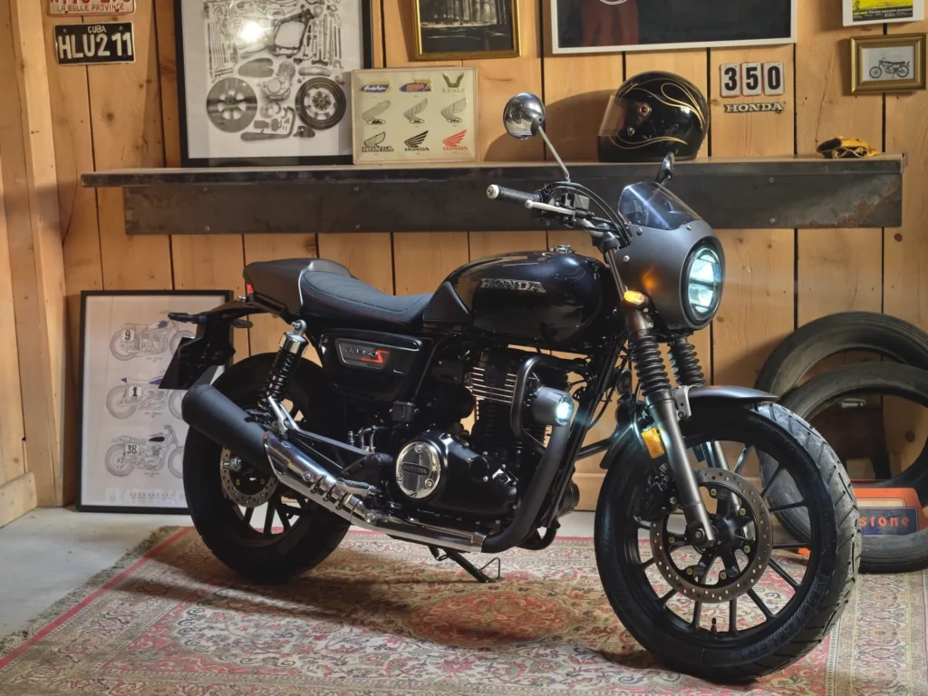 2025 Honda GB350S Retro Classic