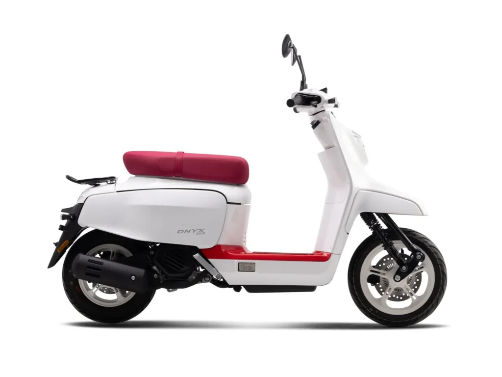 KL Motorcycle KL Motors Onyx