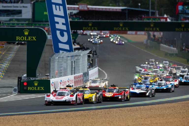 24H Le Mans Start Le Mans 24 Hours 24 Heures du Mans WEC