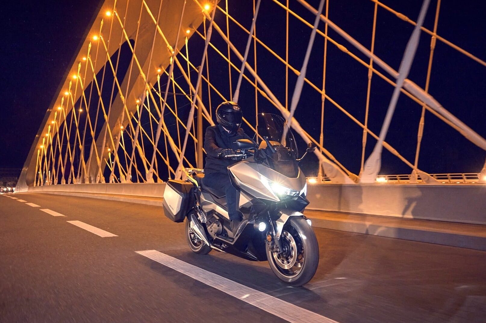 25_Honda-forza-750