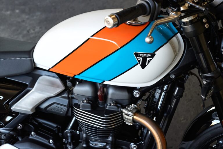 OE_SpeedTwin900_MY25_CW4I2139_GE