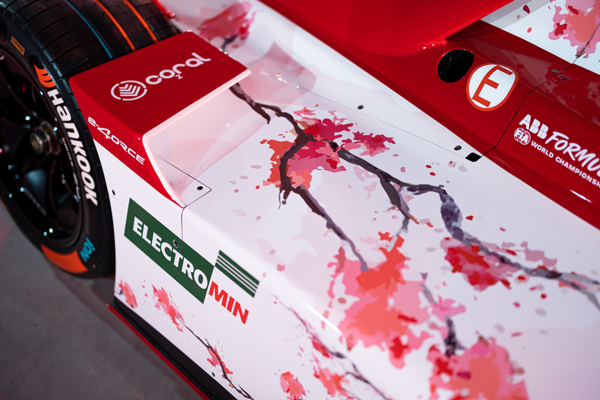 Nissan - Livery Season 11