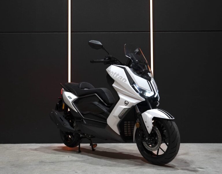 Scooter-Wottan_GT2_2024_01