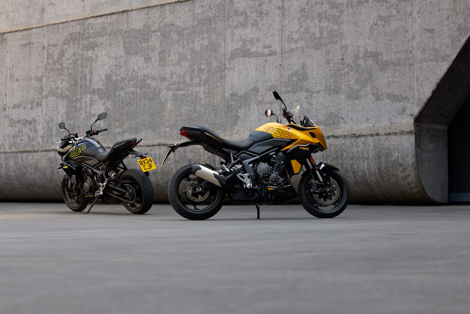 Triumph_-tigersport800_02